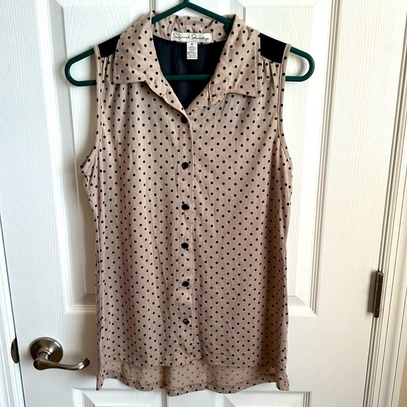 French Laundry Tops - French Laundry size medium sleeveless polka dot top